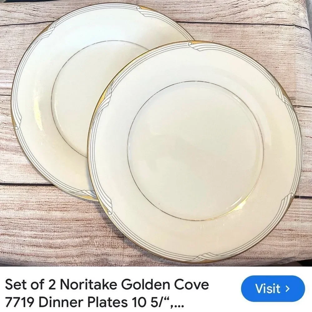 Noritake Golden Cove 1 Fine China Japan 7719 White Ivory Gold Accent Salad Plate